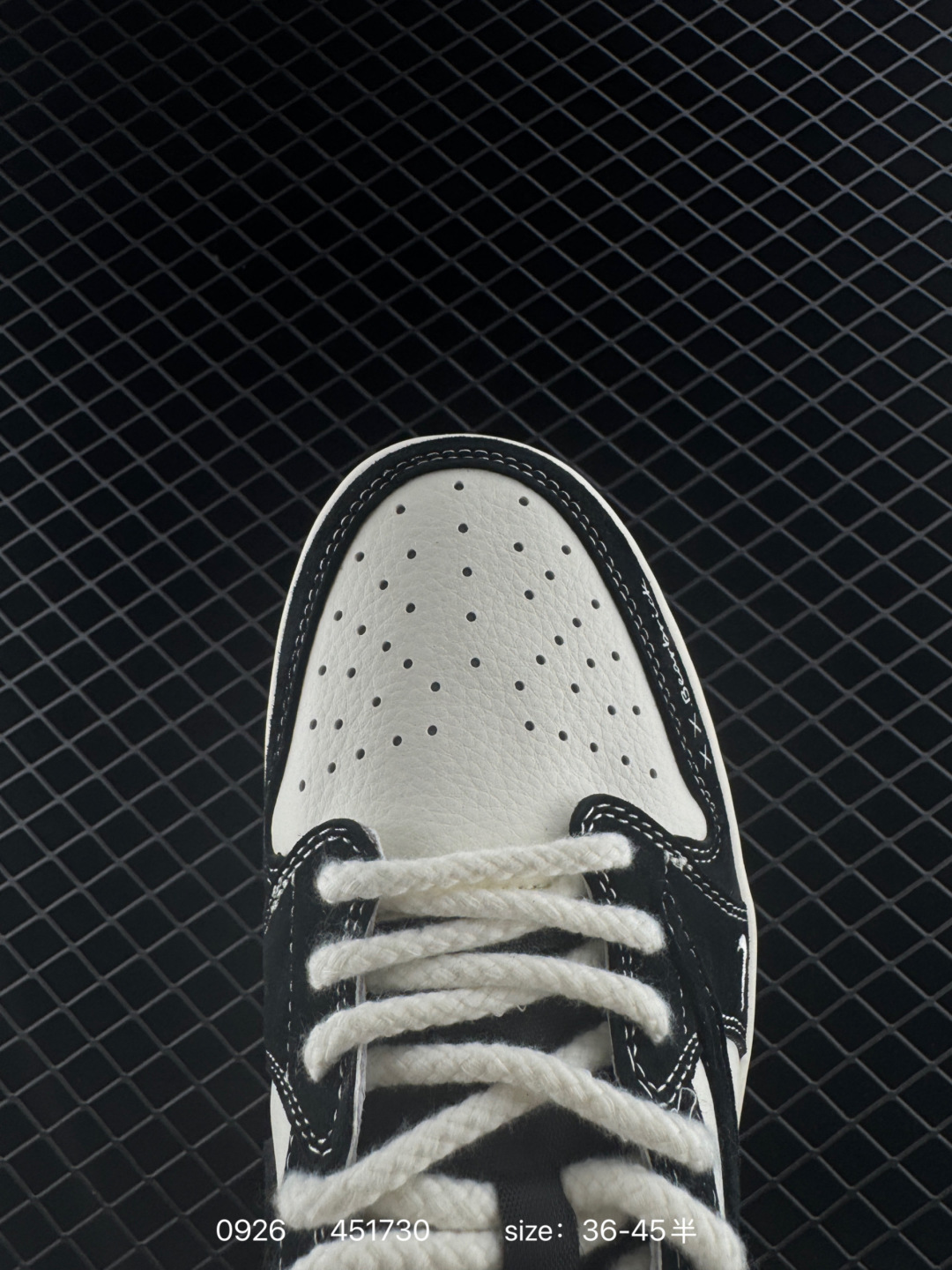 Travis Scott x Air Jordan 1 ” Reverse Mocha “